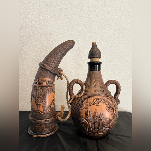 Krakow Polska Handmade Decanter Growler Souvenier Flask & Ceramic Horn Mug